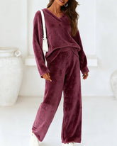 Women's 2-Piece Lounge Set Soft Chunky V Neck Tops & Wide Leg Long Pants  Pajama set