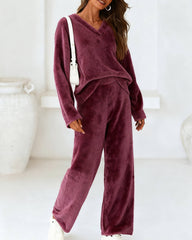 Women's 2-Piece Lounge Set Soft Chunky V Neck Tops & Wide Leg Long Pants  Pajama set
