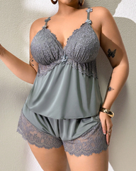Plus Size Lace Satin Cami Pajama Set – Sexy Two-Piece Sleepwear for Women