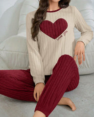 Women’s Heart Print Pajama Set – Long Sleeve Top & Pants Loungewear