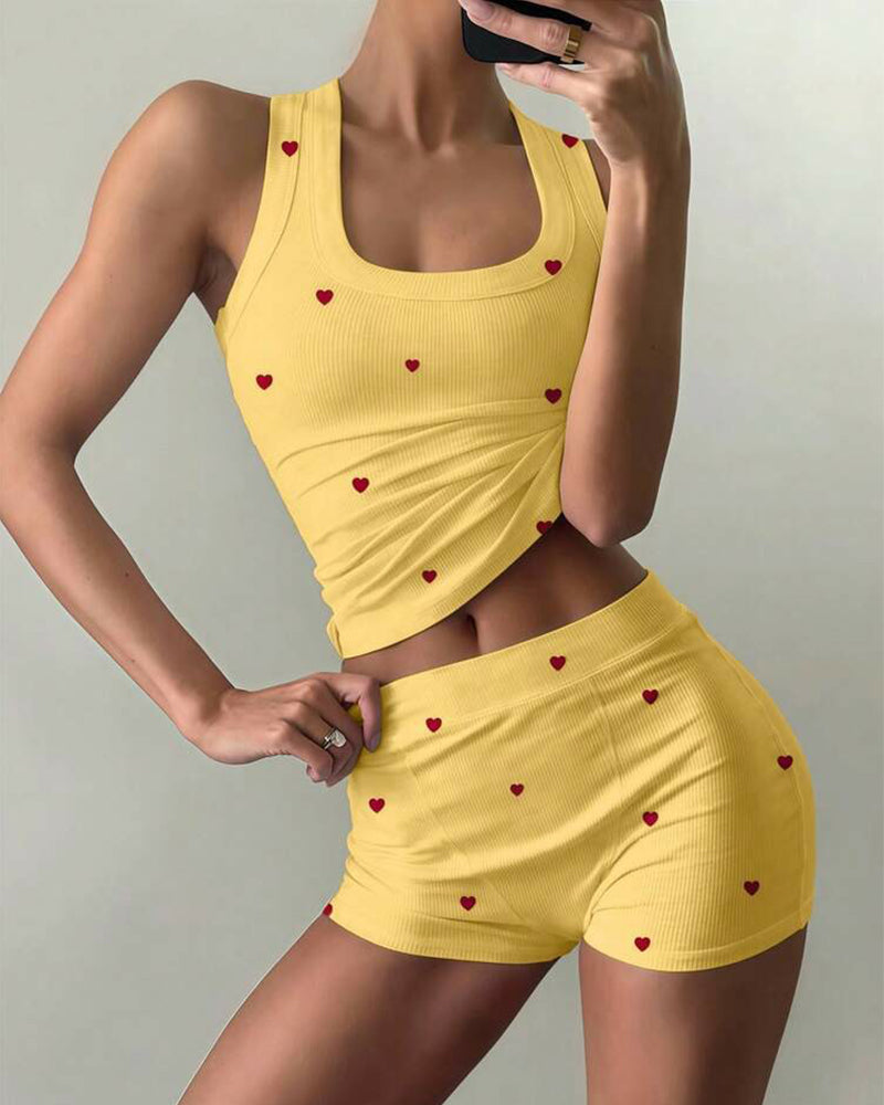 Women's 2 Pieces Pajamas Set Heart Pattern U Neck Sleeveless Tank and Casual Strechy Waist Shorts Set