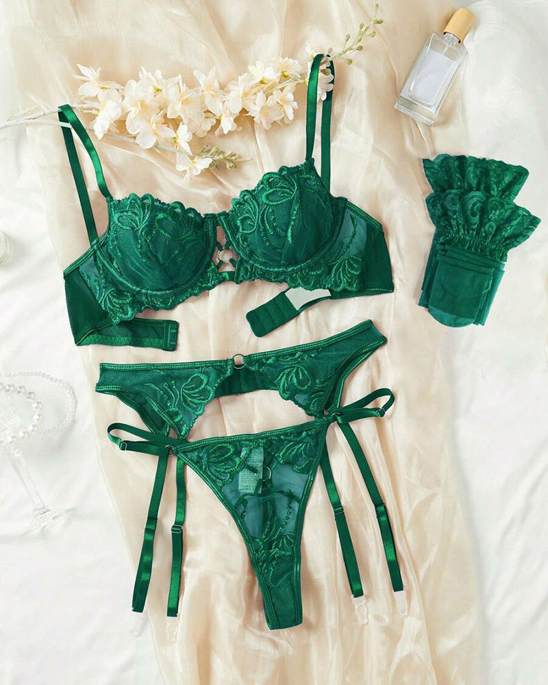 Embroidery Mesh Ring Linked Garter Underwire Lingerie Set