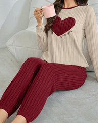 Women’s Heart Print Pajama Set – Long Sleeve Top & Pants Loungewear